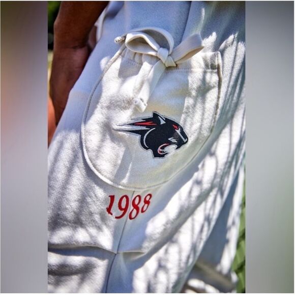 Free People Rare On Chill Tee & Jogger Set - Picture 9 of 10